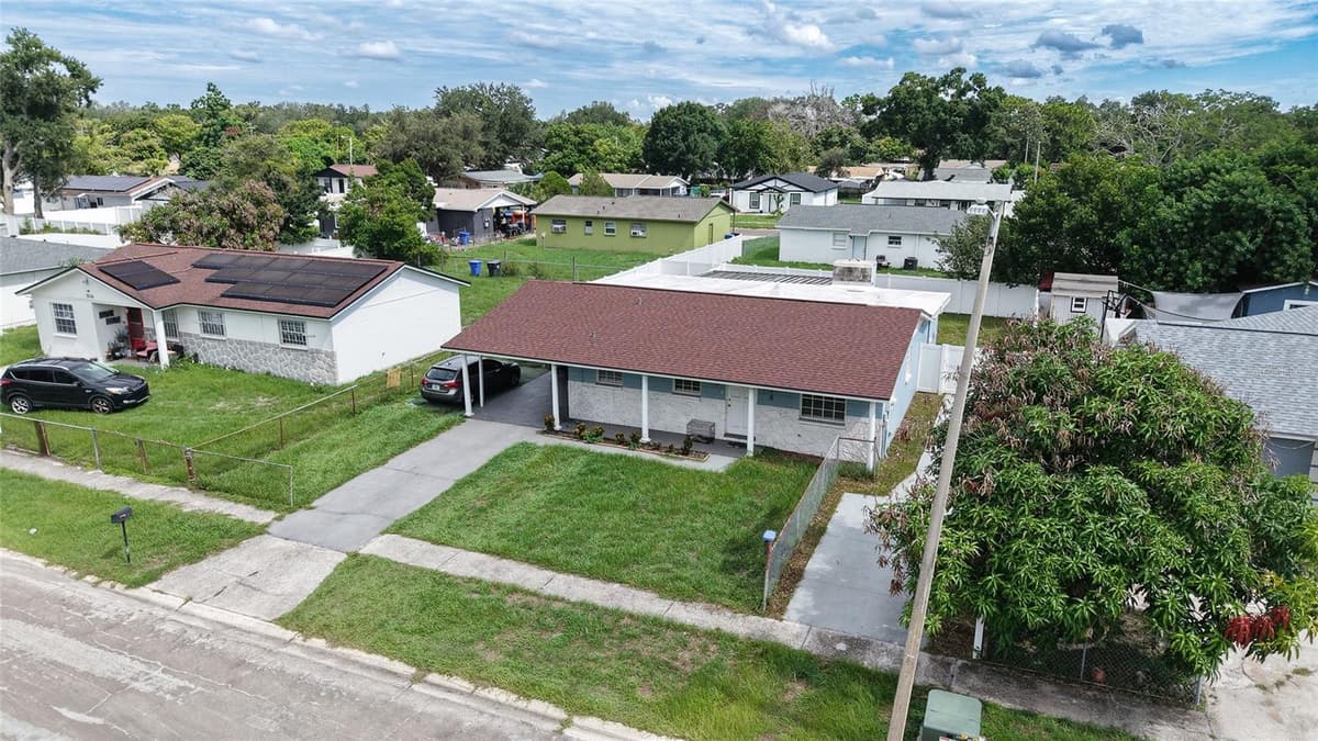 7018 GLENVIEW DRIVE — photo 35 of 44