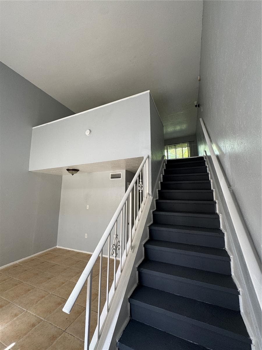 3976 CRAYRICH CIRCLE — photo 6 of 12