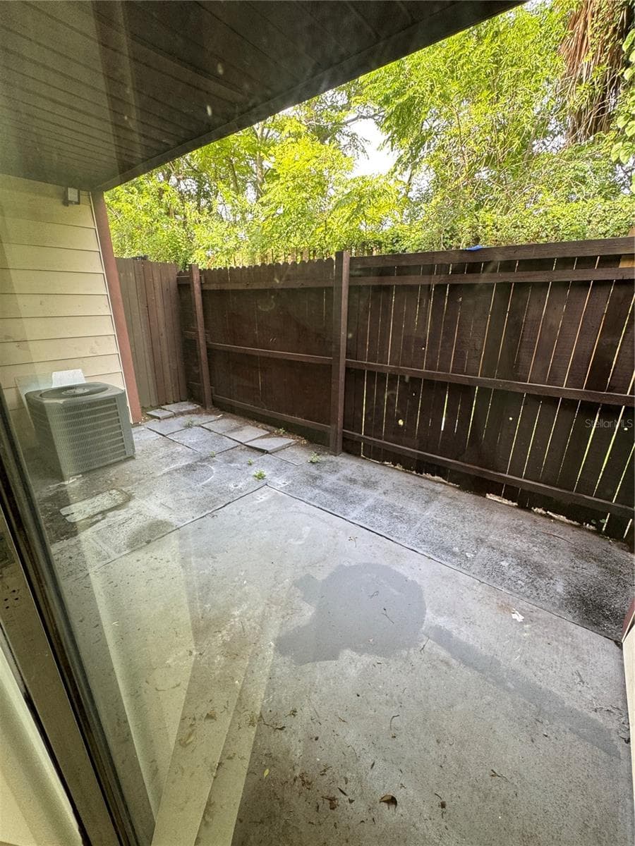 3976 CRAYRICH CIRCLE — photo 4 of 12