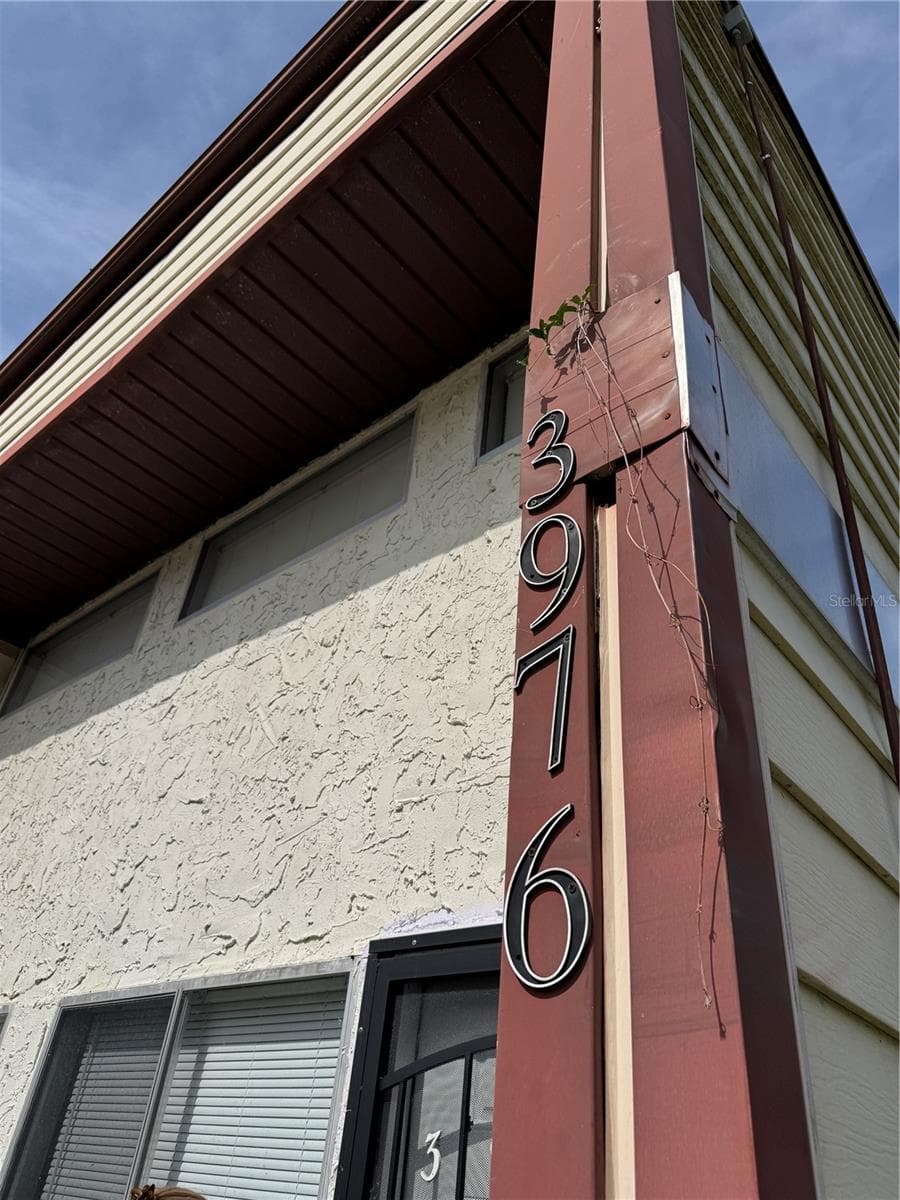 3976 CRAYRICH CIRCLE — photo 2 of 12