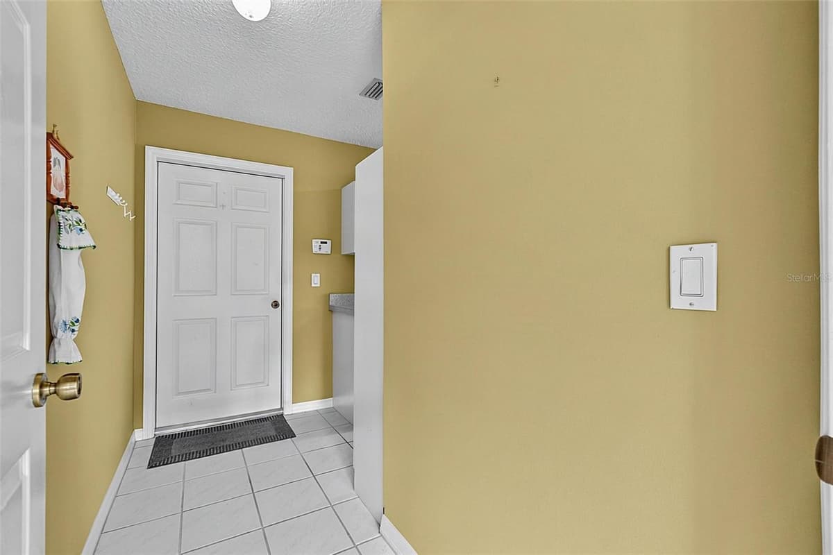 6 WILMONT PLACE — photo 27 of 63