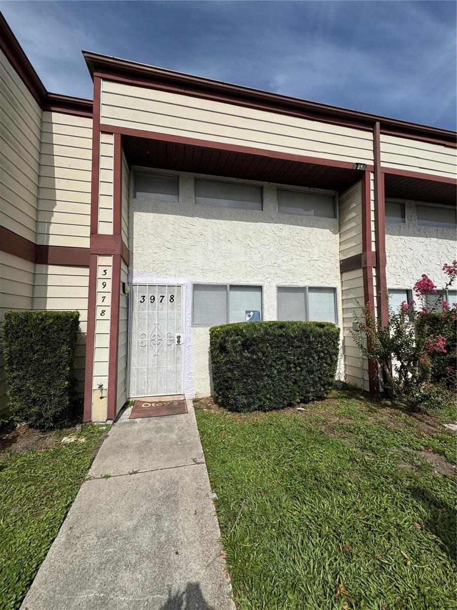 3978 CRAYRICH CIRCLE — photo 1 of 7