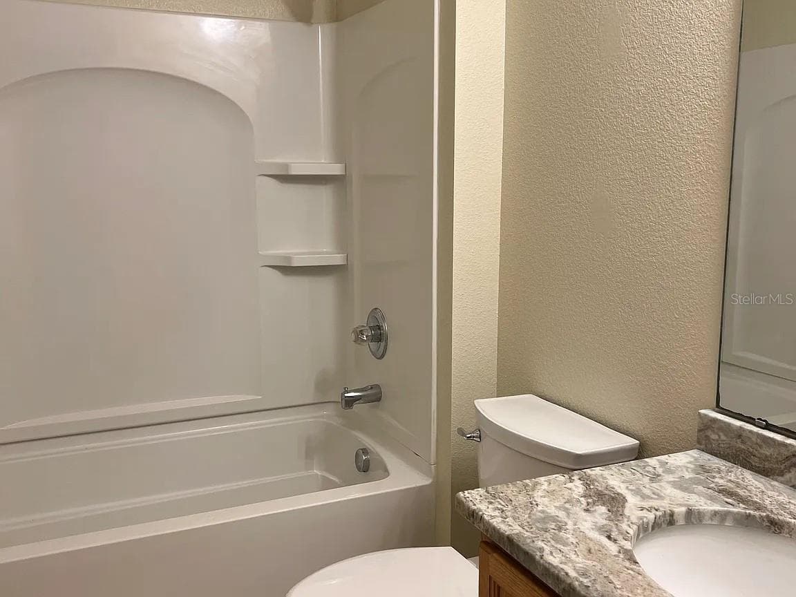 70 ROLLINS LANE — photo 15 of 20