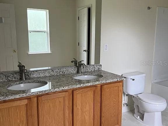 70 ROLLINS LANE — photo 8 of 20