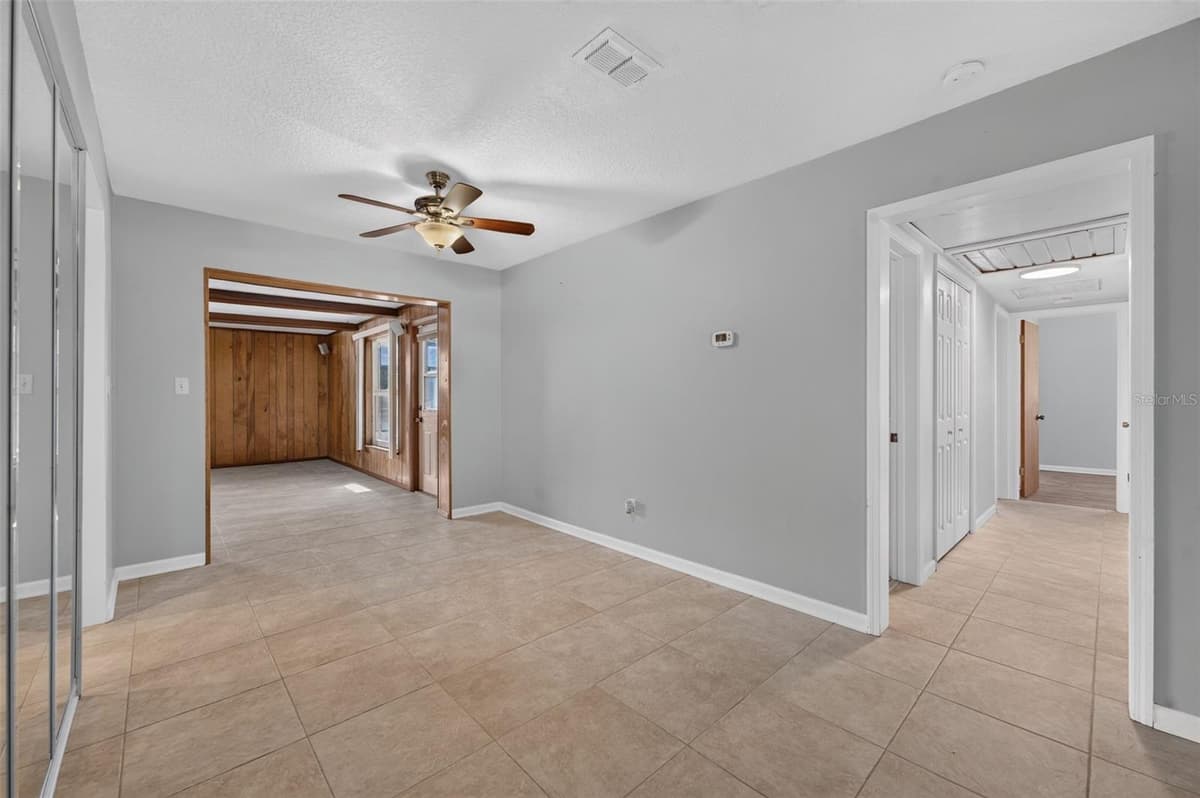 2641 CARVELL COURT — photo 9 of 38