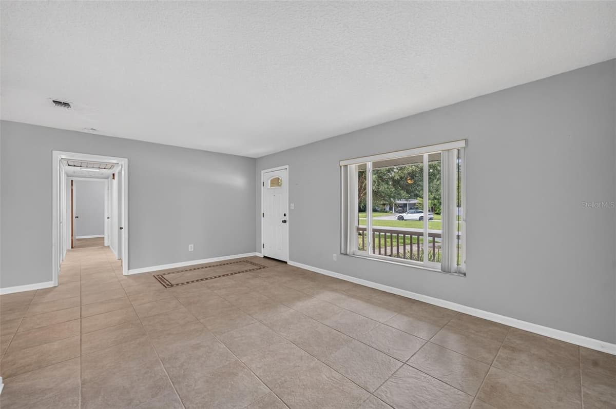 2641 CARVELL COURT — photo 8 of 38