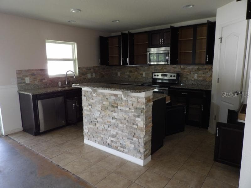 11301 BRIGHTON KNOLL LOOP — photo 4 of 13