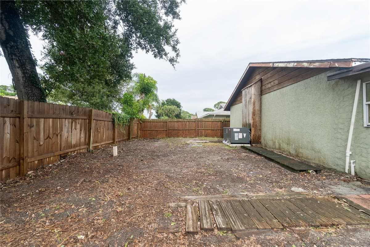 2227 BENSON STREET — photo 30 of 40