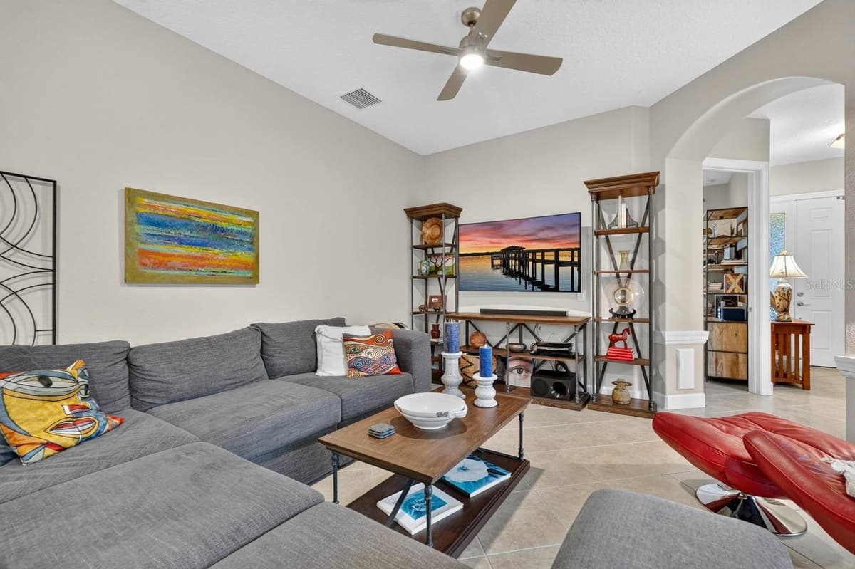 3434 TORRE BOULEVARD — photo 15 of 56