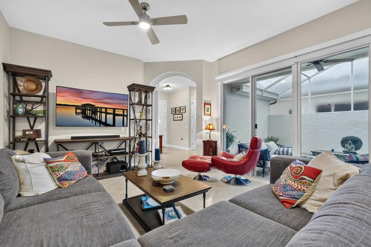3434 TORRE BOULEVARD — photo 14 of 56