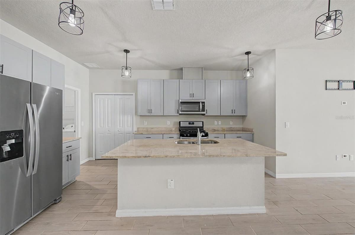 5435 BUNGALOW GROVE COURT — photo 17 of 54