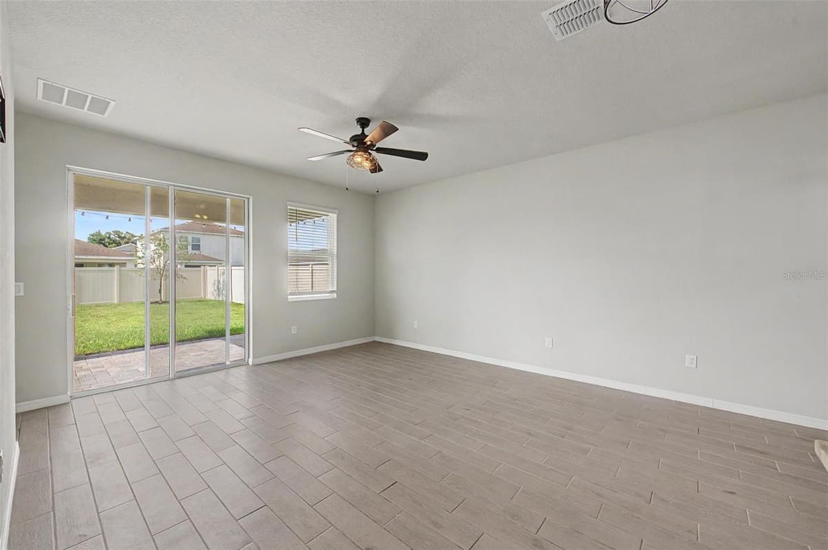 5435 BUNGALOW GROVE COURT — photo 13 of 54