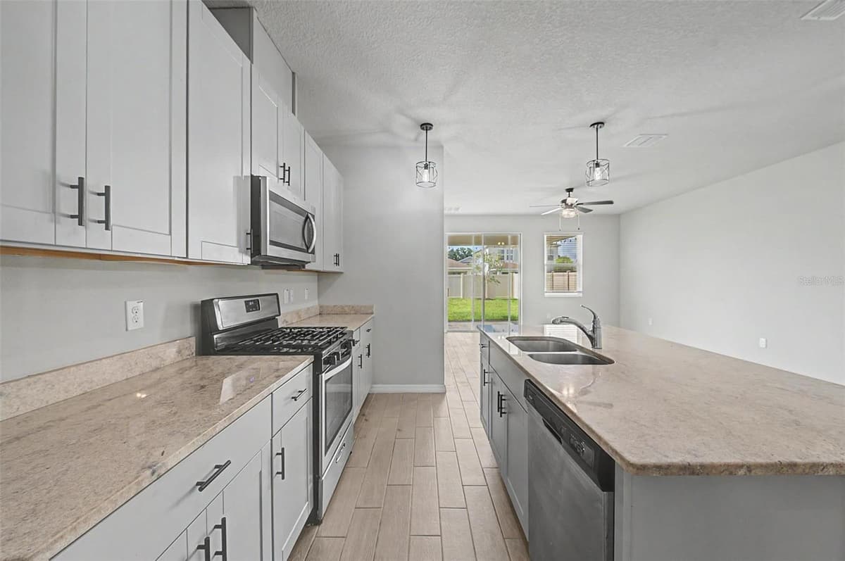 5435 BUNGALOW GROVE COURT — photo 20 of 54
