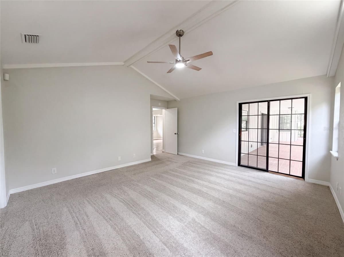 5082 31ST STREET — photo 12 of 52