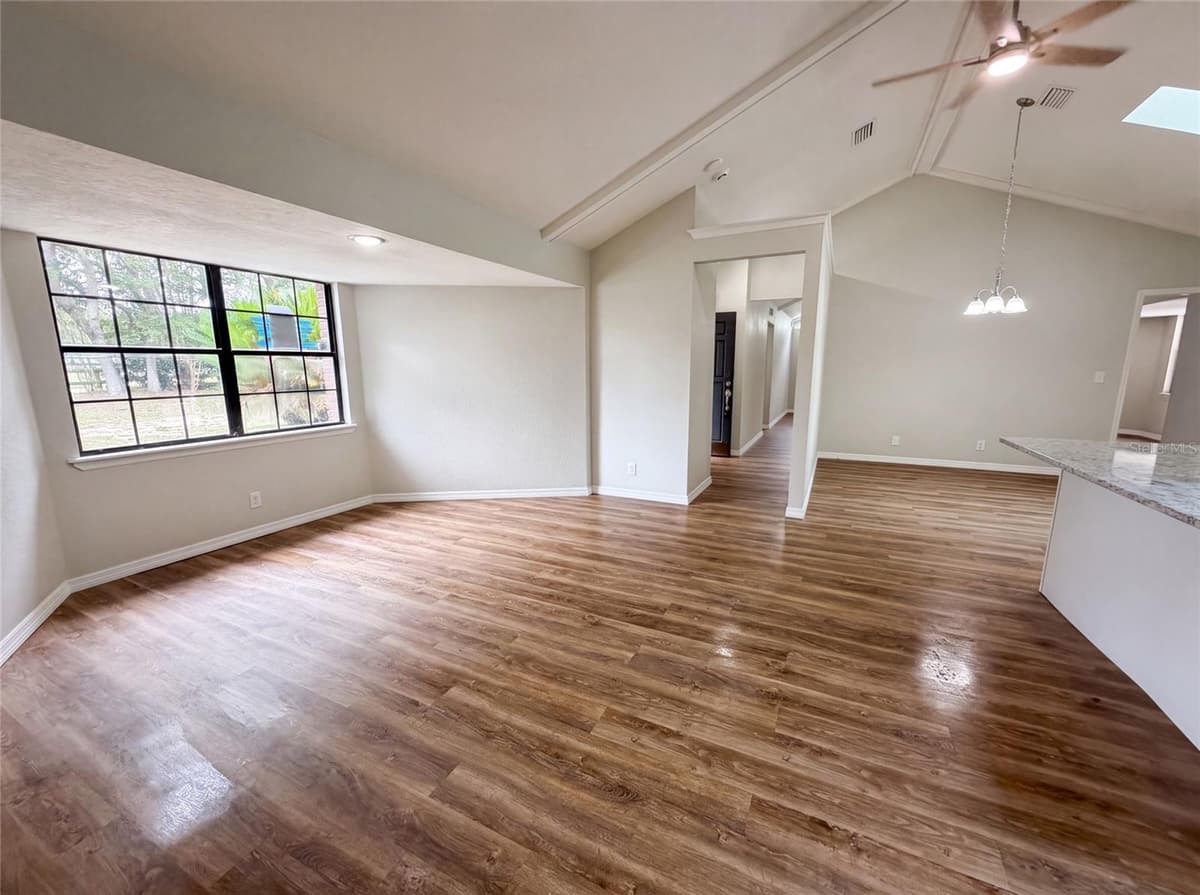 5082 31ST STREET — photo 17 of 52