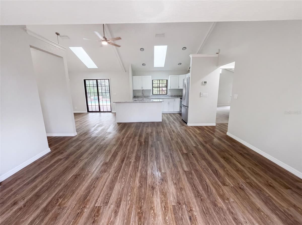 5082 31ST STREET — photo 21 of 52