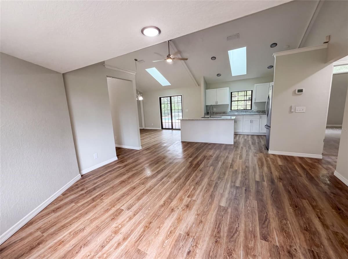 5082 31ST STREET — photo 20 of 52