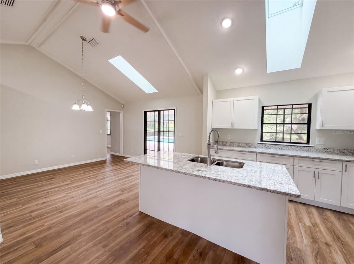 5082 31ST STREET — photo 37 of 52