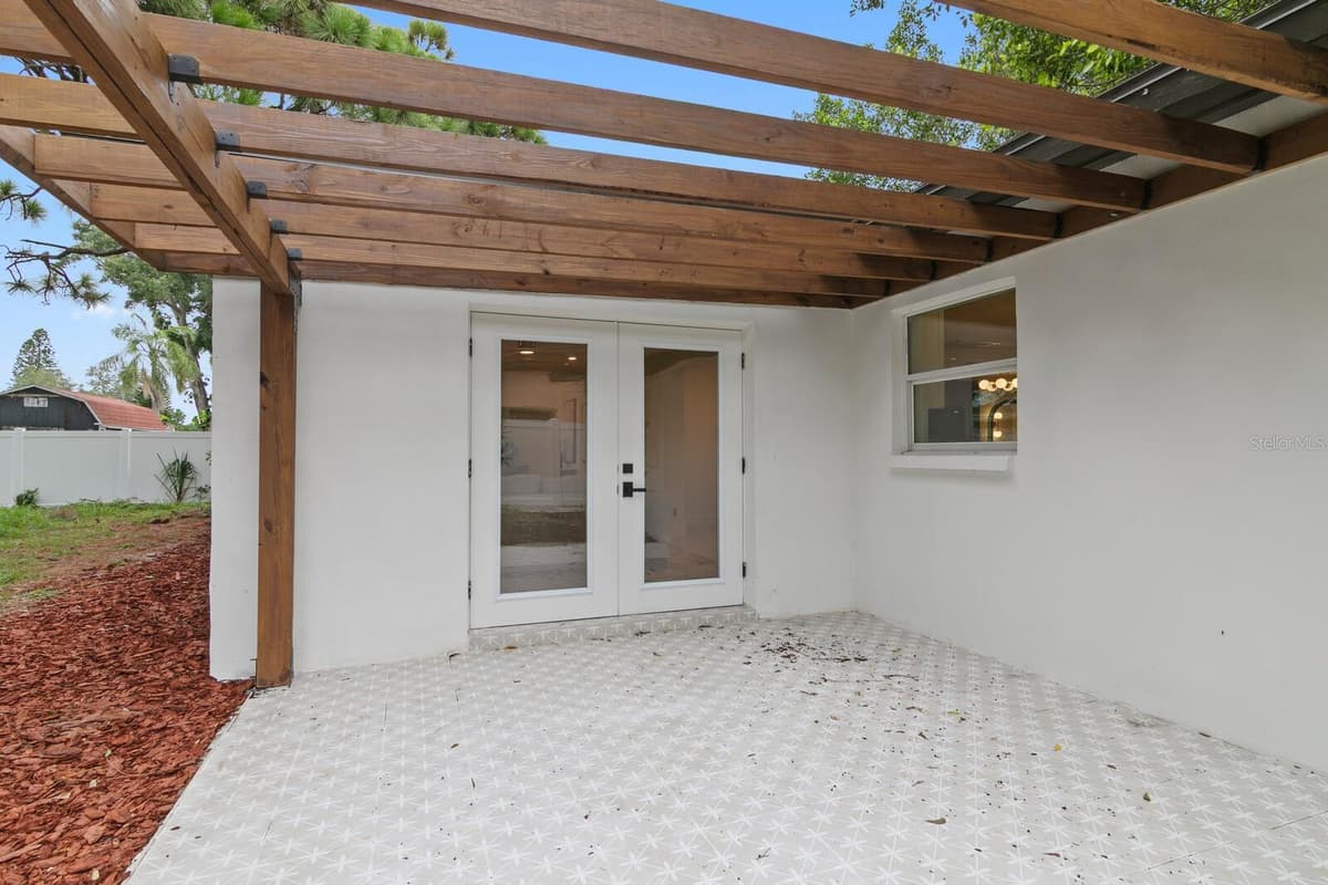 6795 14TH STREET — photo 21 of 24