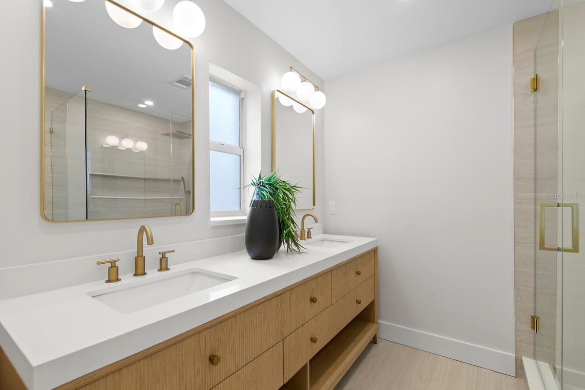 6795 14TH STREET — photo 16 of 24