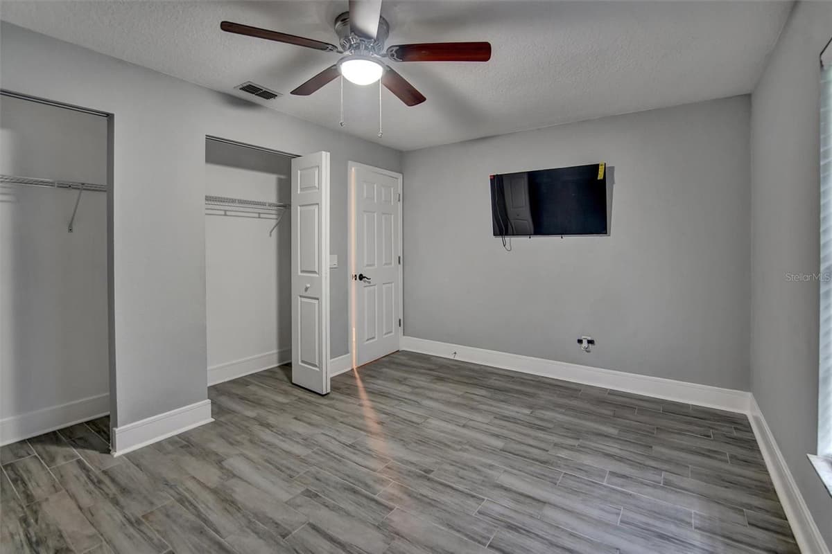 2728 COURTLAND BOULEVARD — photo 16 of 24