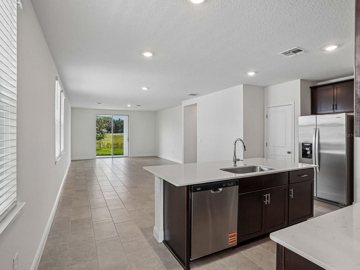 3389 LINGER LANE — photo 5 of 10