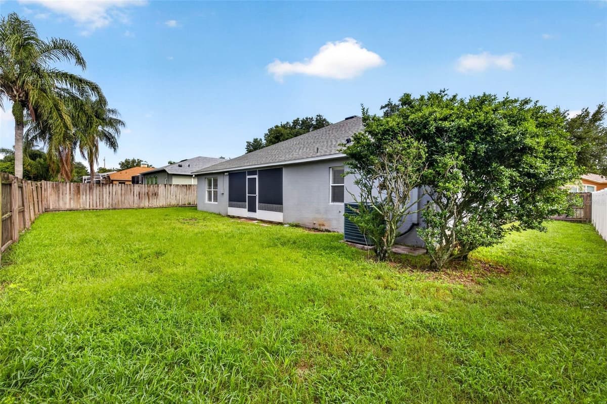2605 VALENCIA GROVE DRIVE — photo 49 of 50