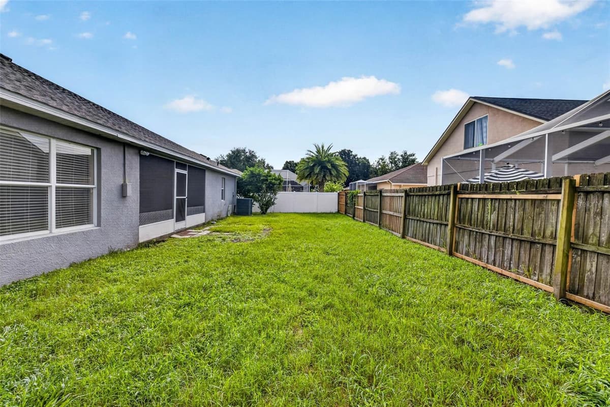 2605 VALENCIA GROVE DRIVE — photo 48 of 50