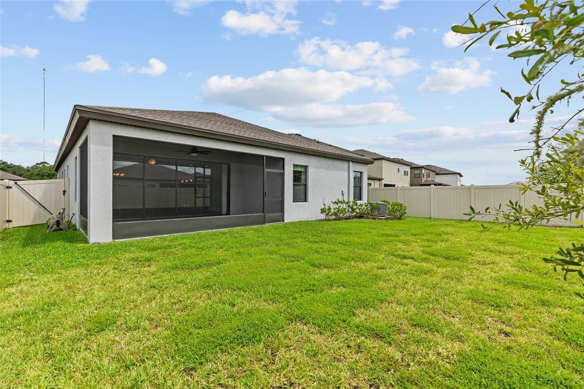 12646 SHETLAND WALK DRIVE — photo 32 of 39