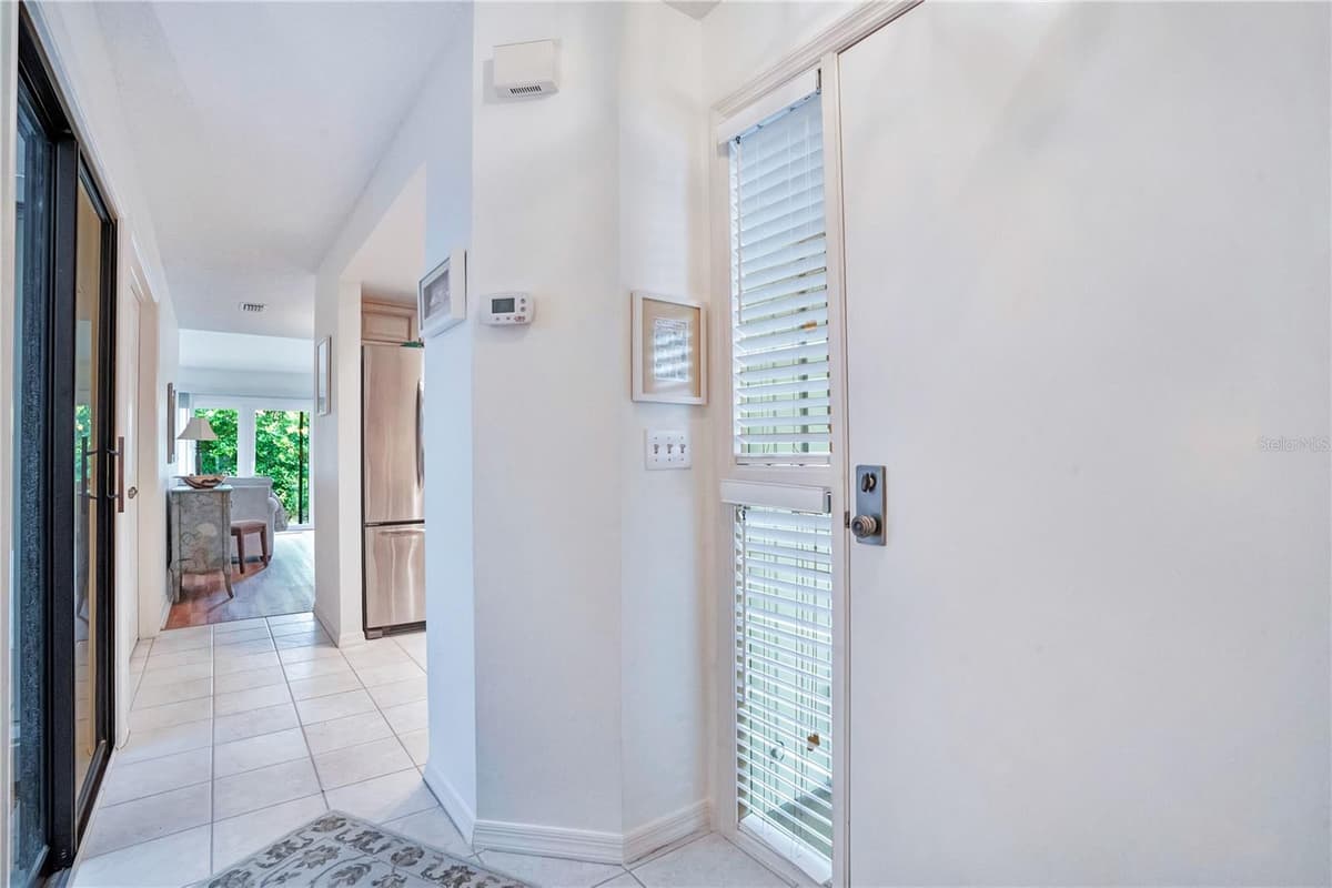4229 SEA MIST DRIVE — photo 4 of 35