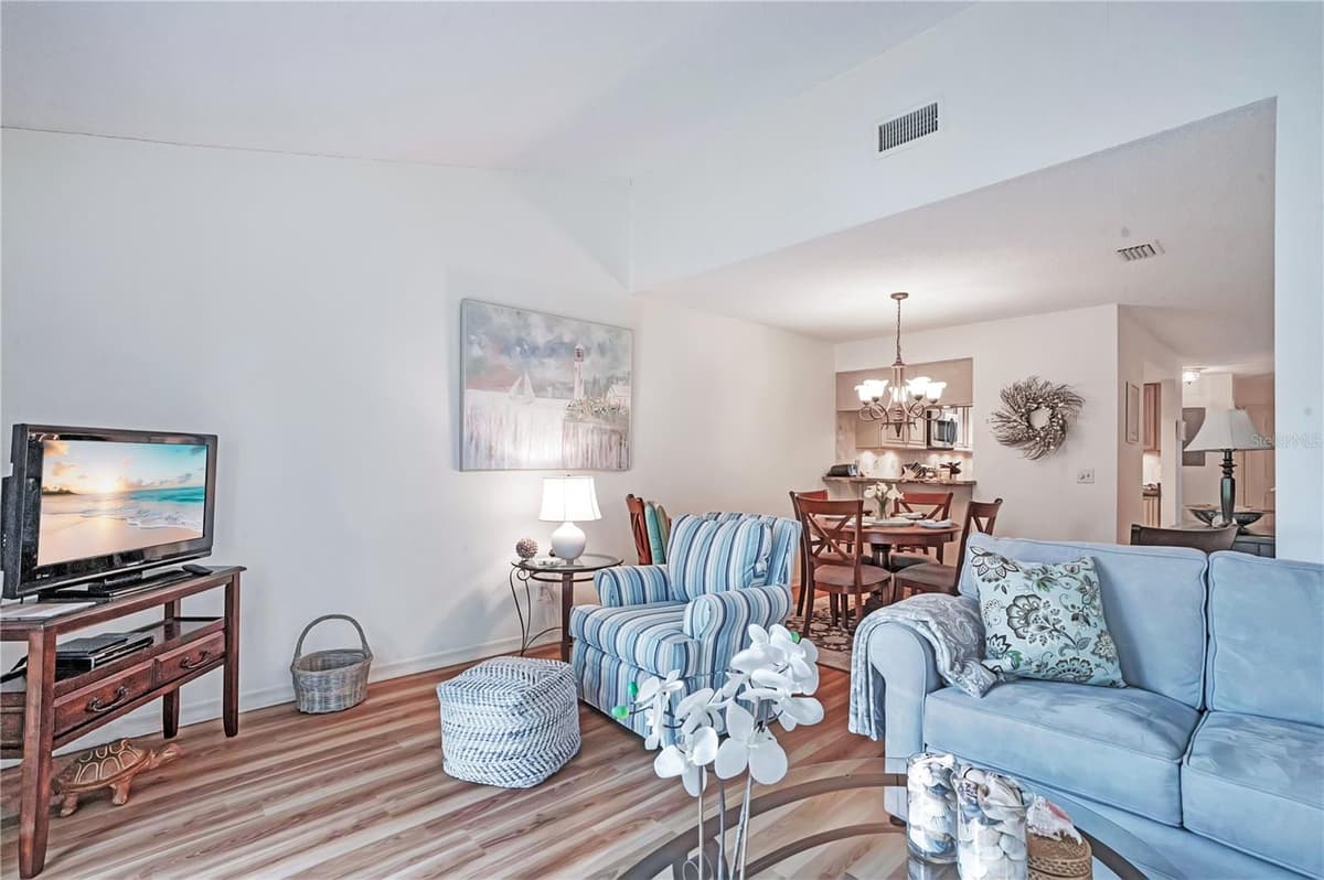 4229 SEA MIST DRIVE — photo 16 of 35