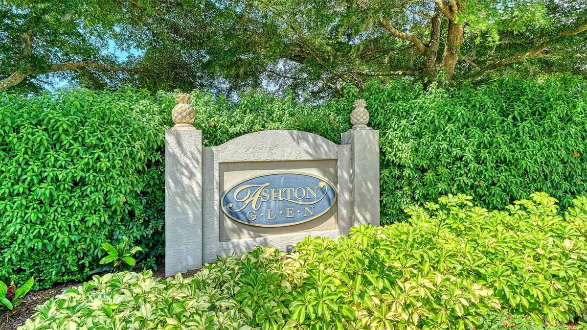 5325 ANTHONY LANE — photo 46 of 61