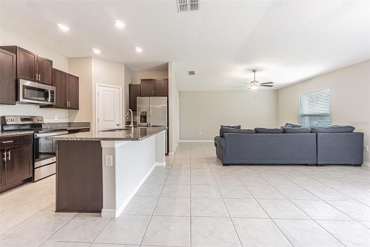 13009 MAJESTIC GARDEN LANE — photo 19 of 27