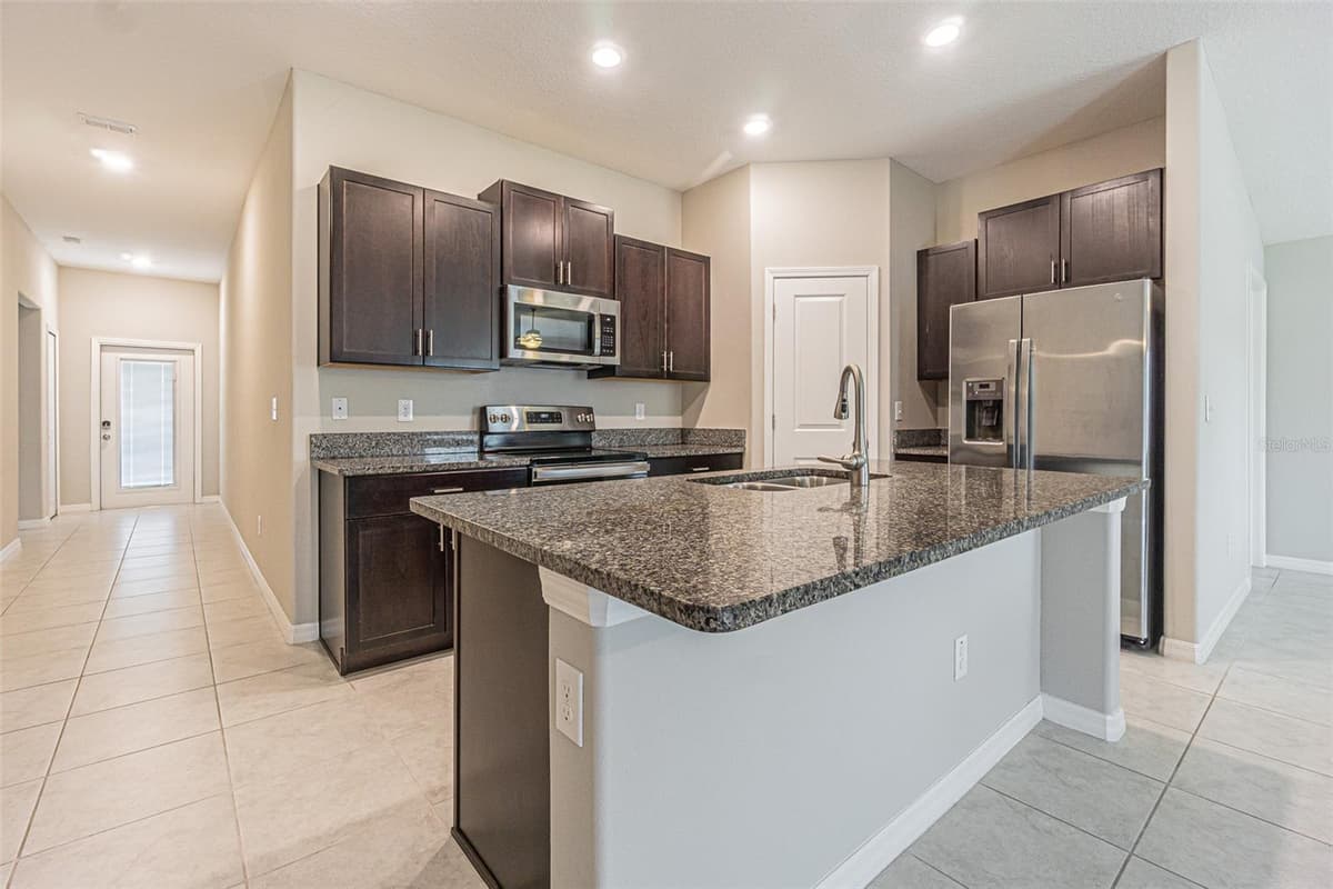 13009 MAJESTIC GARDEN LANE — photo 3 of 27