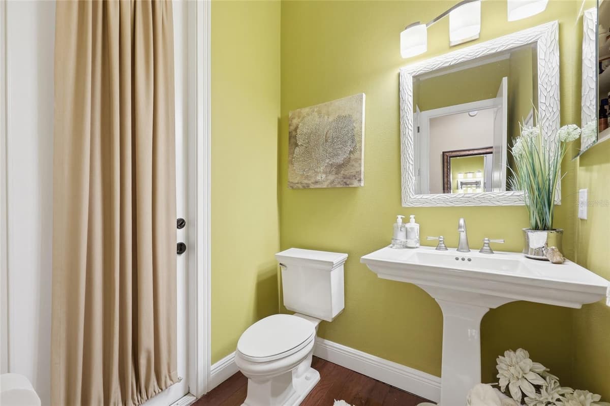315 BLUE WATER EDGE DRIVE — photo 25 of 60