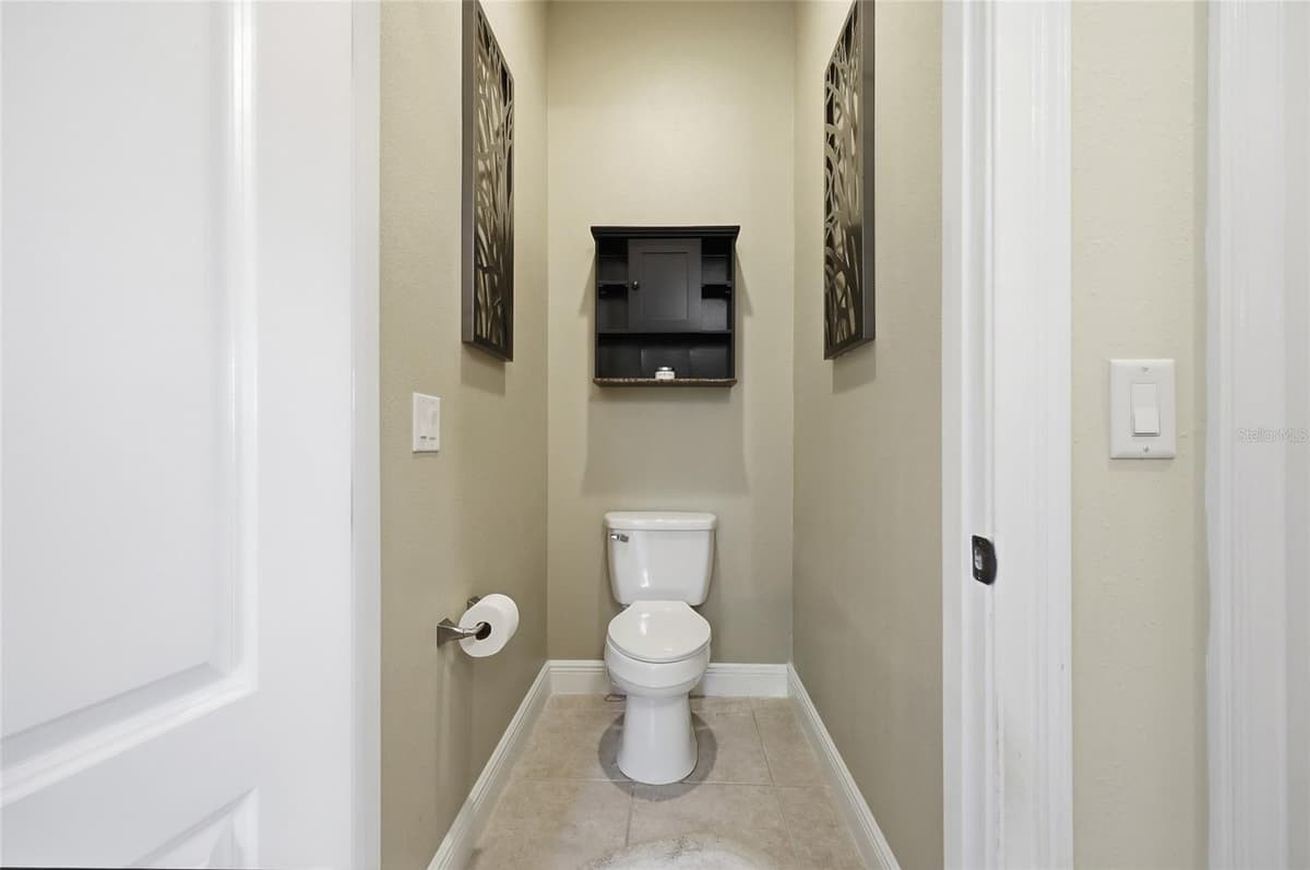 315 BLUE WATER EDGE DRIVE — photo 35 of 60