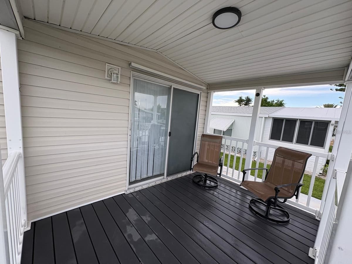 653 LOS ALTOS — photo 3 of 78