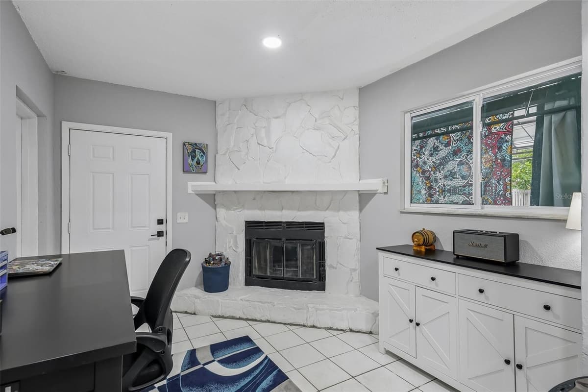 5043 14TH AVENUE — photo 8 of 31