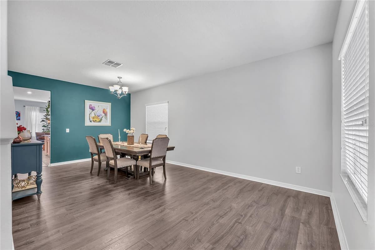 10921 RAINBOW PYRITE DRIVE — photo 4 of 37