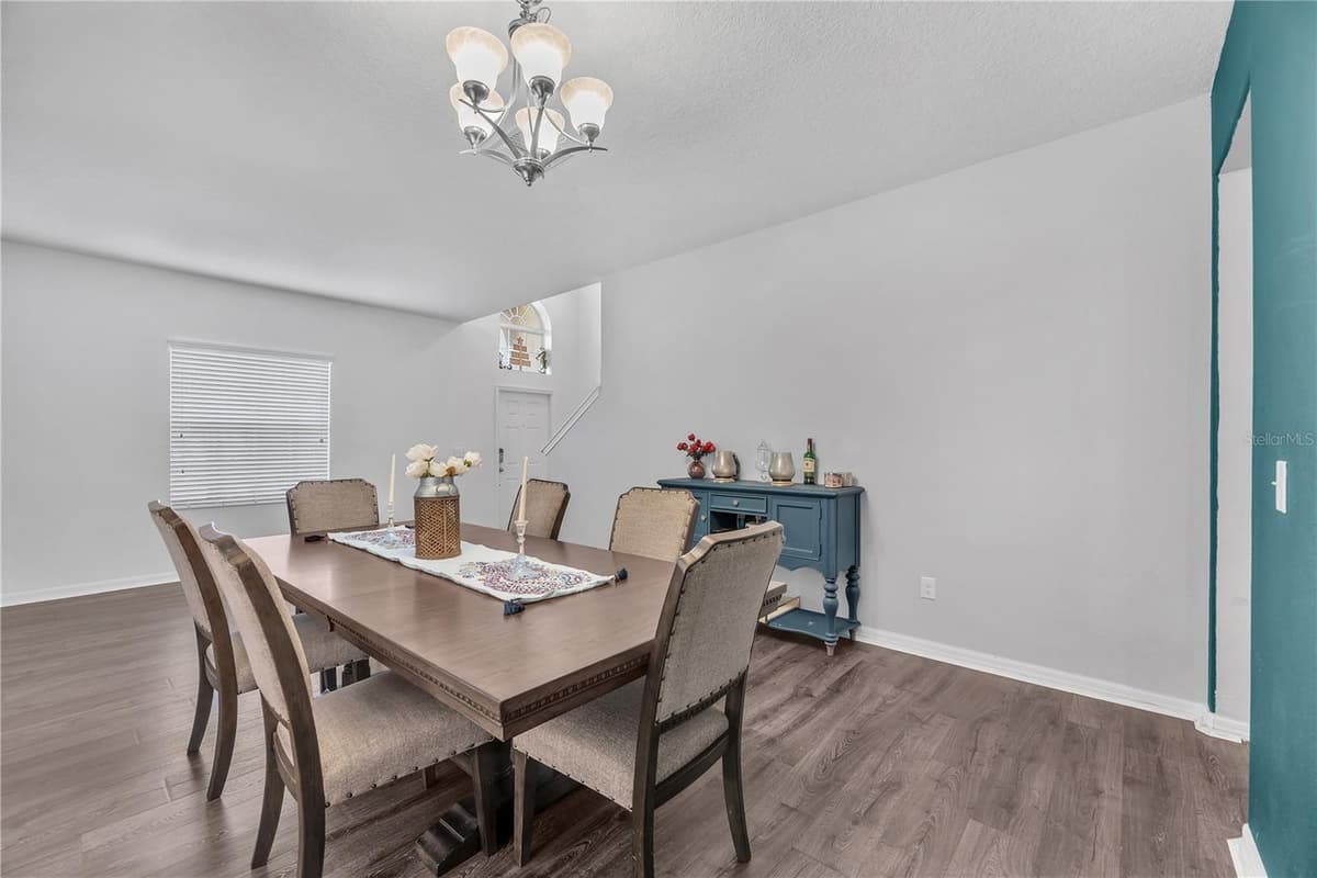 10921 RAINBOW PYRITE DRIVE — photo 5 of 37