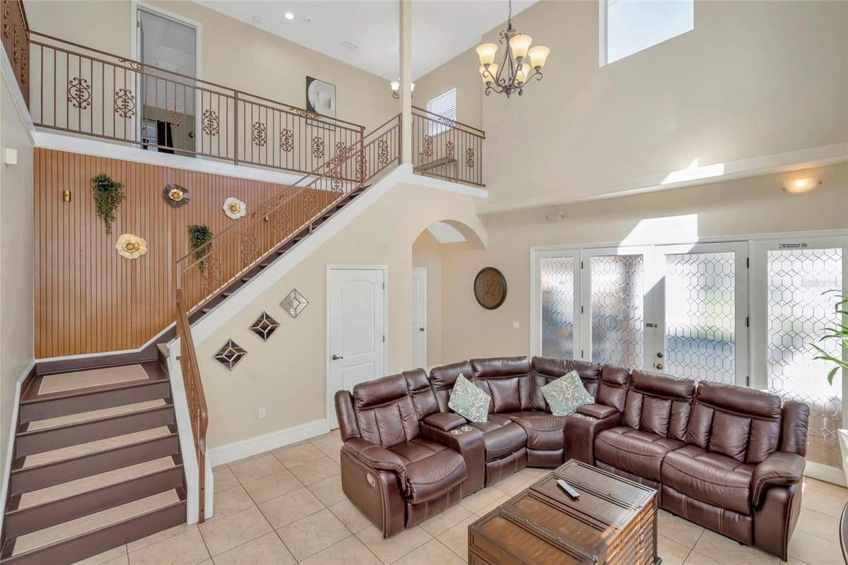 10806 PEREZ DRIVE — photo 15 of 66