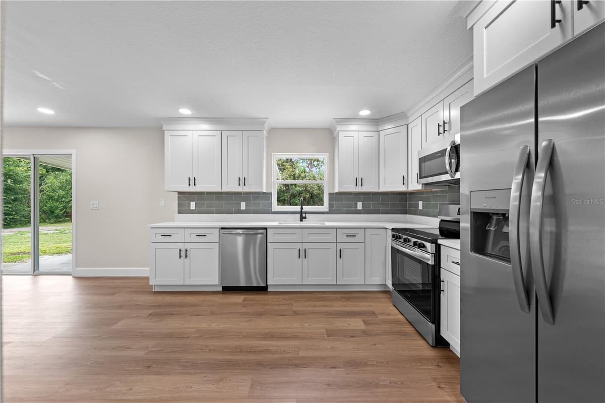 4279 HENRY J AVE — photo 15 of 55