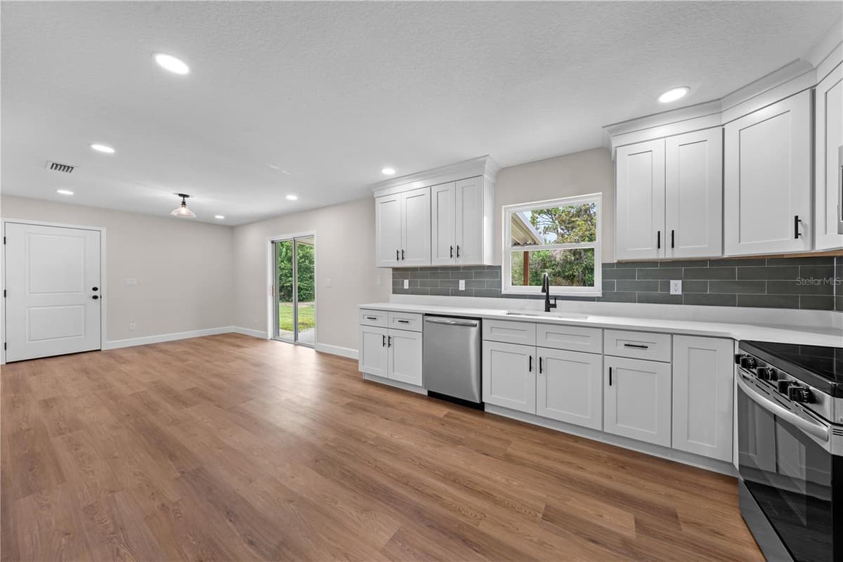 4279 HENRY J AVE — photo 17 of 55