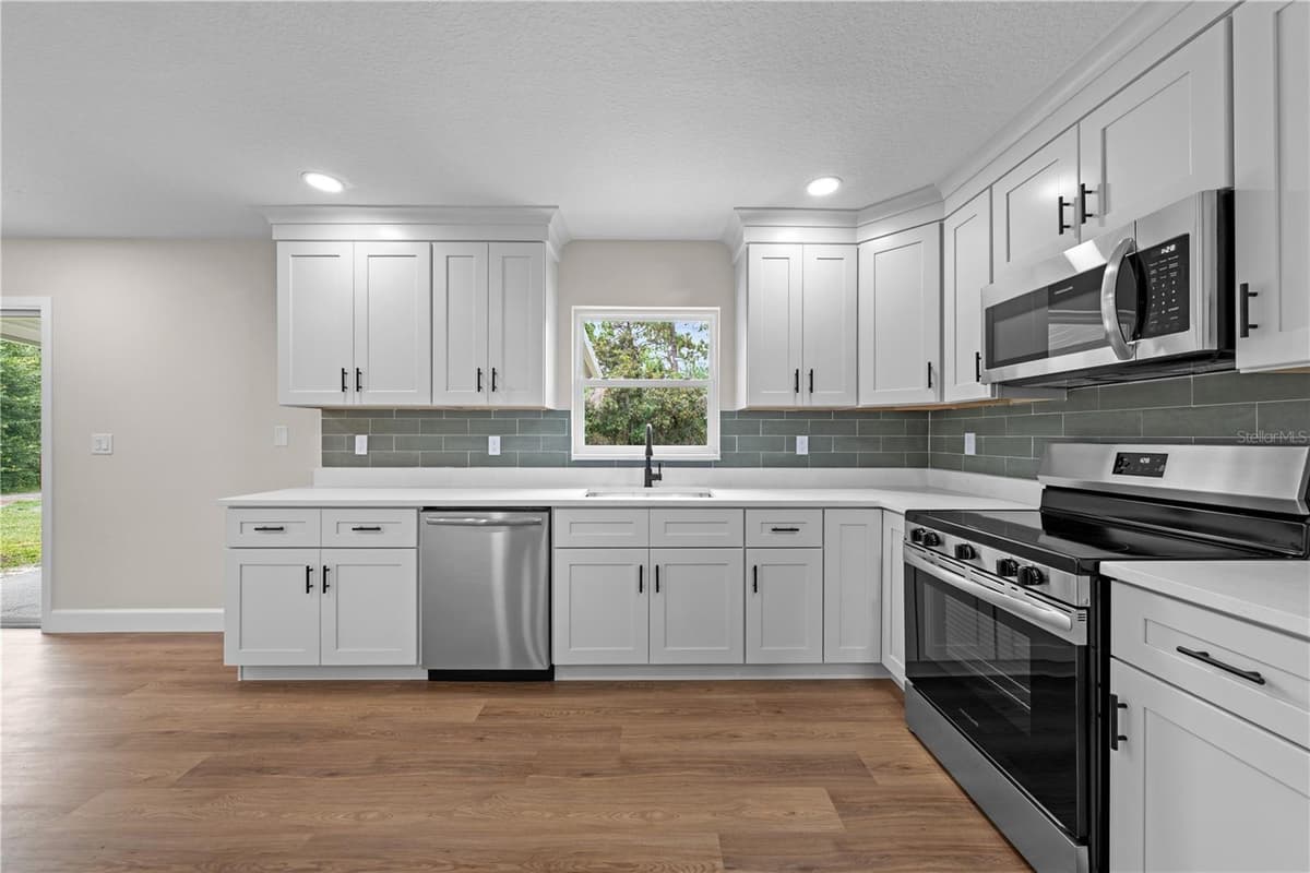 4279 HENRY J AVE — photo 14 of 55