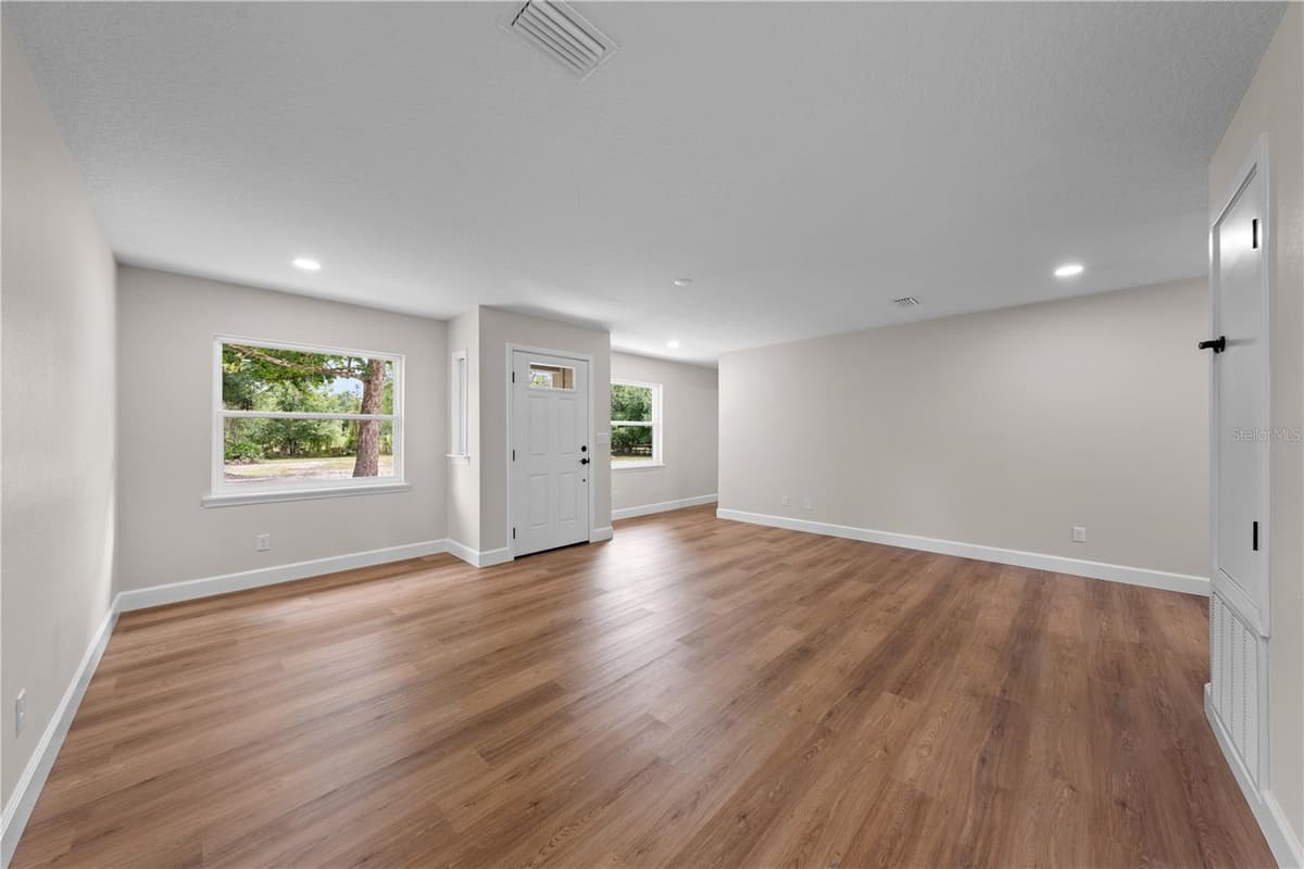 4279 HENRY J AVE — photo 12 of 55