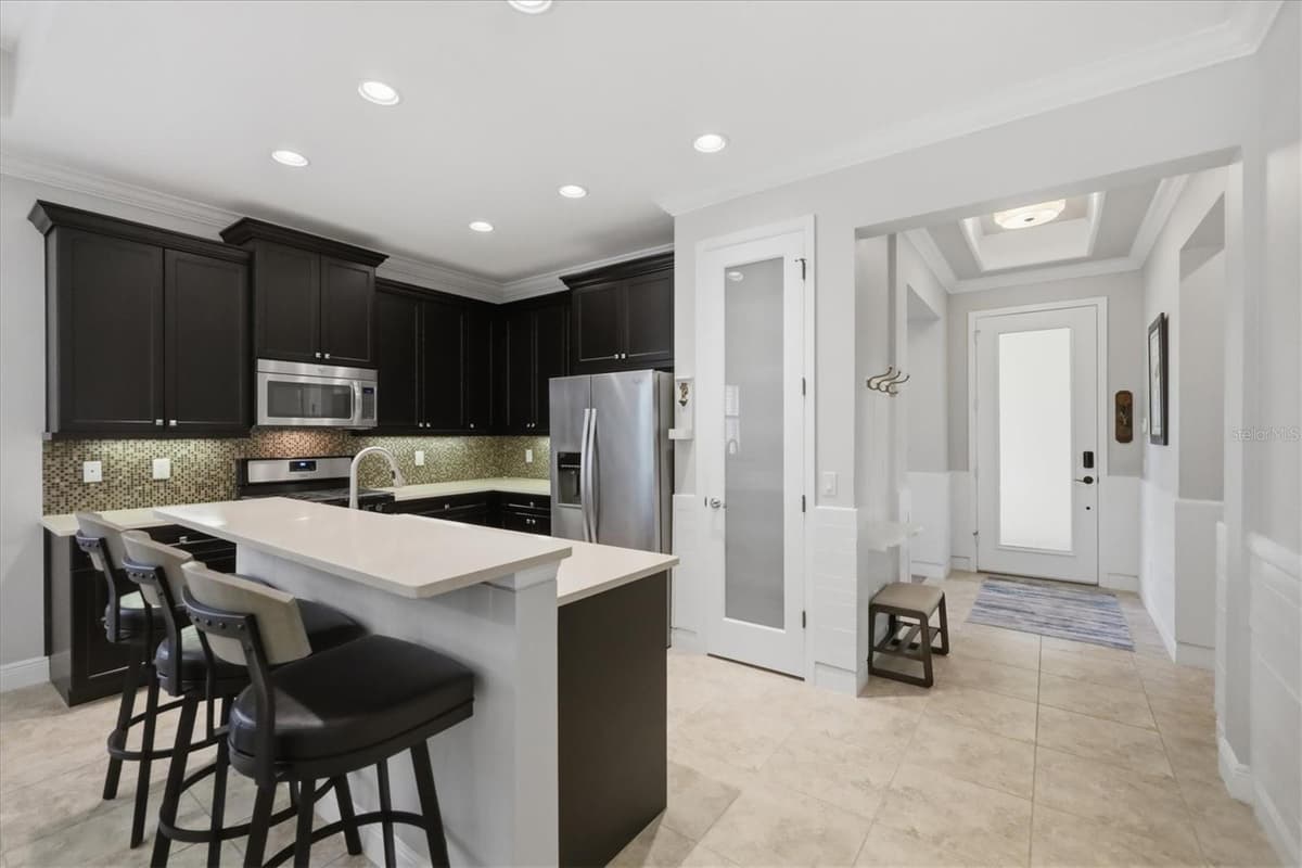 2905 TRUSTEE AVENUE — photo 15 of 51