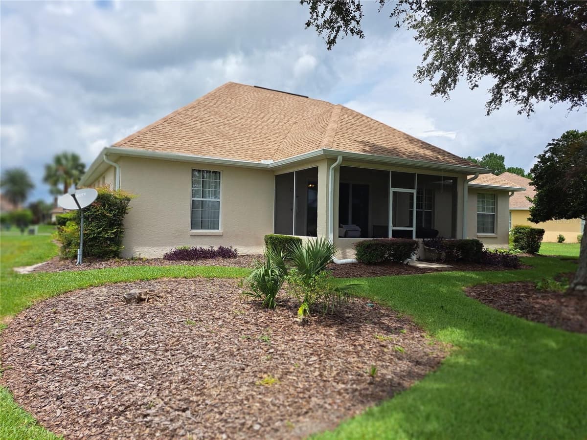 8779 83RD CIRCLE — photo 4 of 33