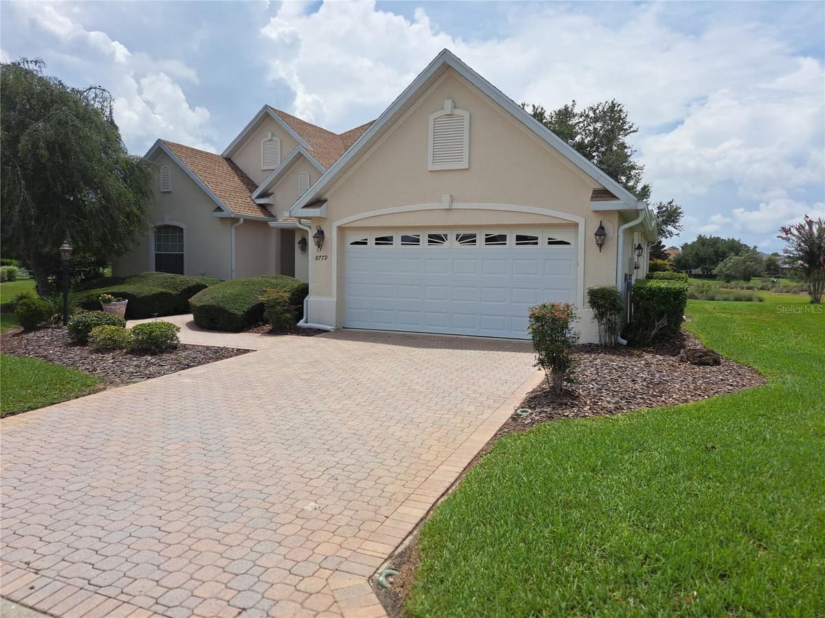 8779 83RD CIRCLE — photo 2 of 33