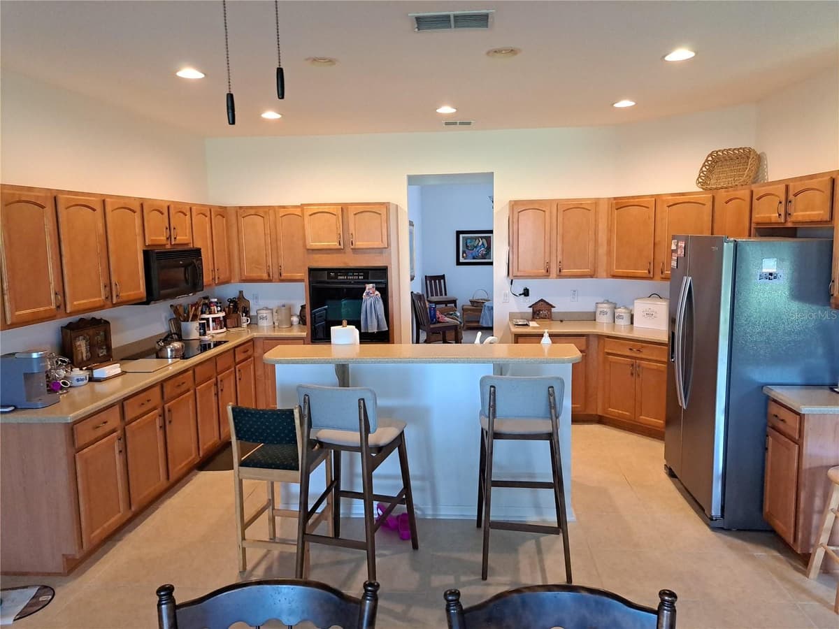 8779 83RD CIRCLE — photo 14 of 33