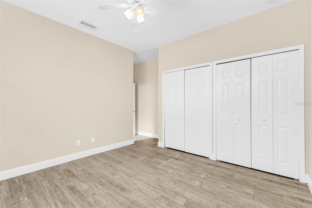 314 GRACE STREET — photo 15 of 26